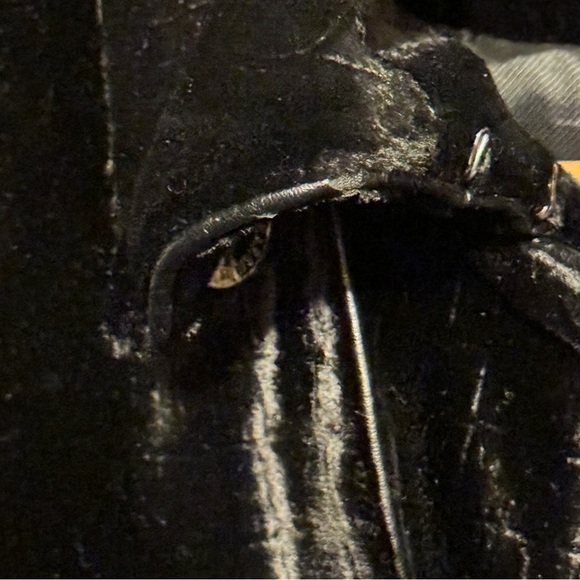 Karen Millen Black Glossy Faux Fur Trench Coat Silver Belted Lined Mob Wife - Picture 17 of 17